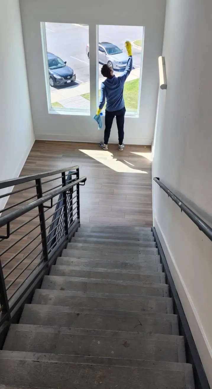Apartment Complex Common Area Cleaning